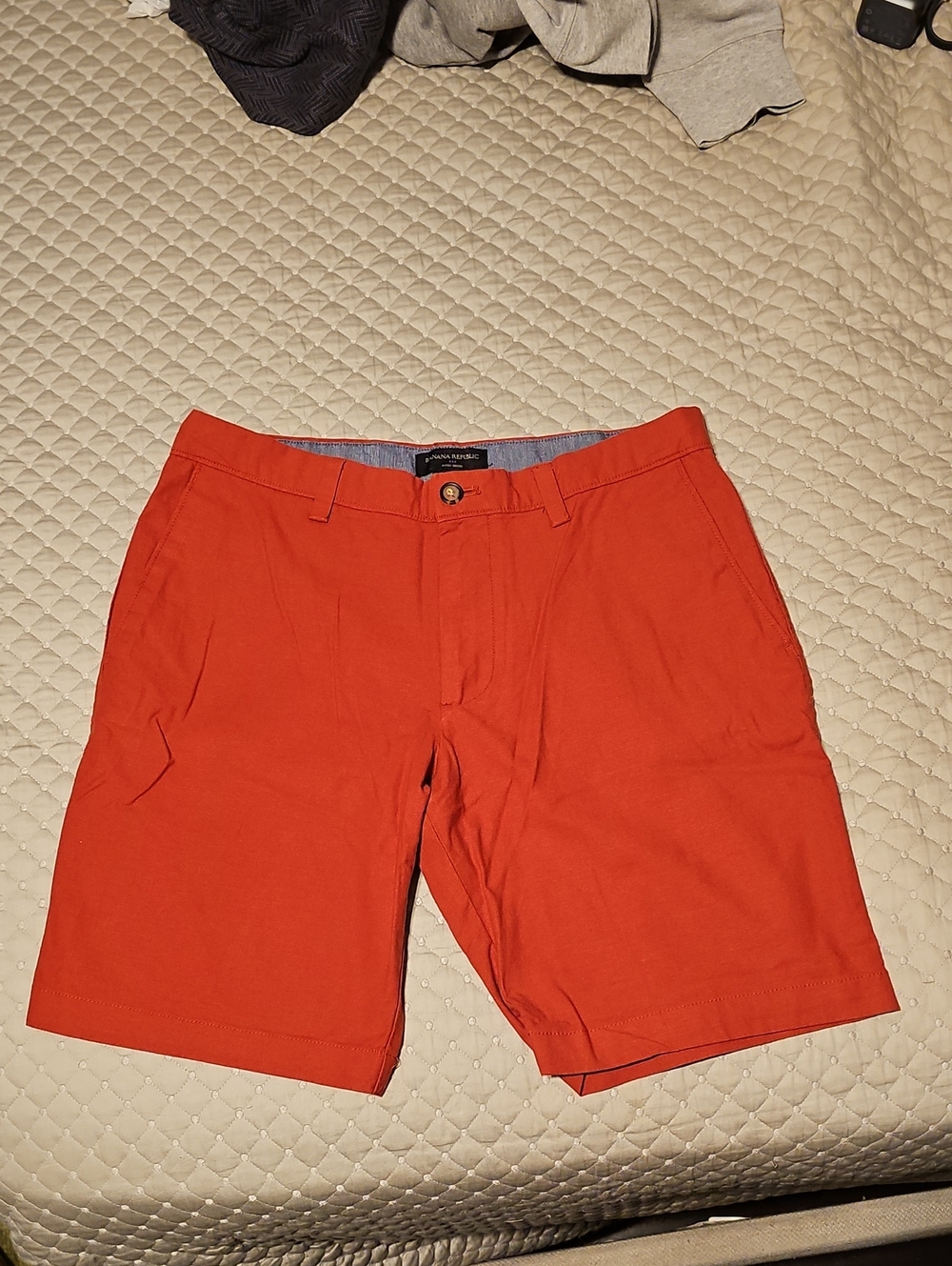Banana Republic Orange Flat-Front Men's Chino Shorts